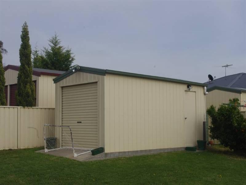 11 Crestview Place, Inverell NSW 2360