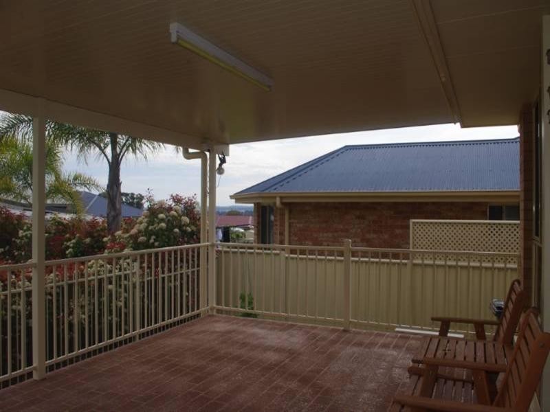 11 Crestview Place, Inverell NSW 2360