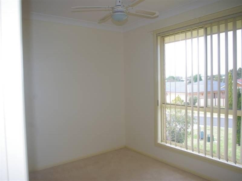 11 Crestview Place, Inverell NSW 2360