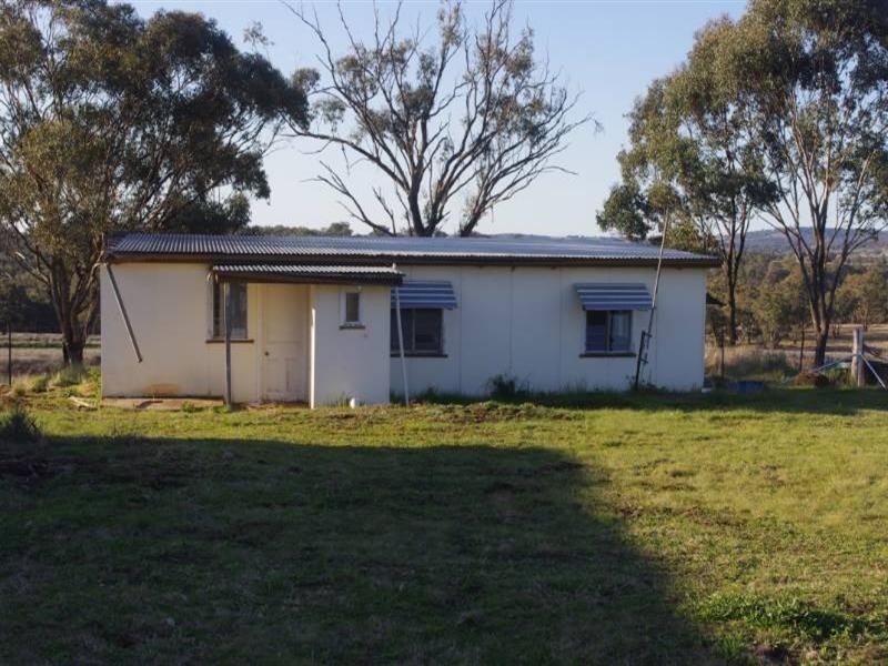 1027 Woodstock Road, Inverell NSW 2360