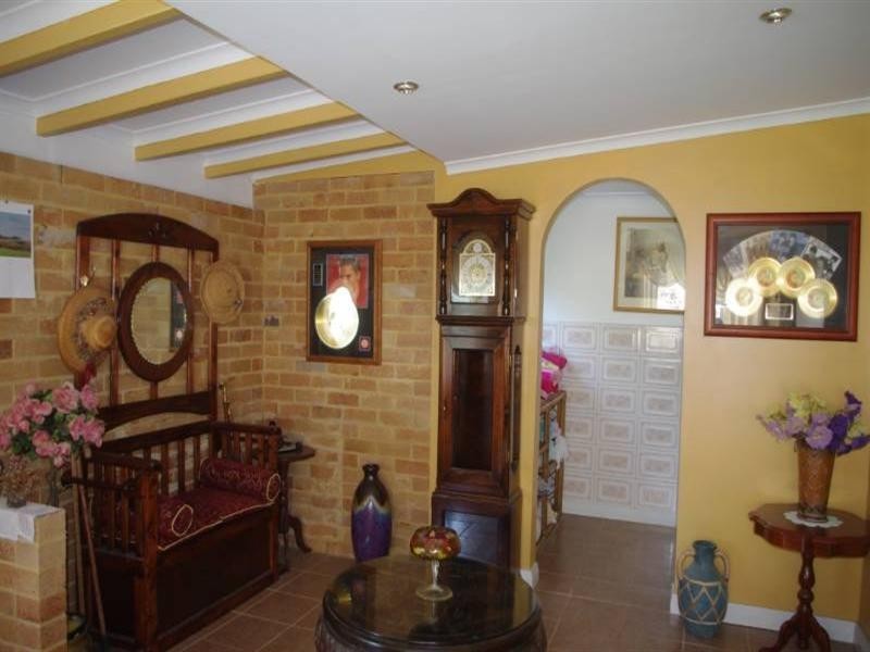 79 Chester Street, Inverell NSW 2360