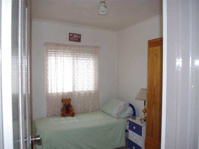 79 Chester Street, Inverell NSW 2360