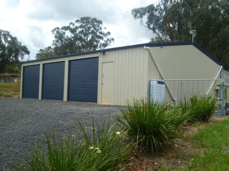 90 Wolbah Close, Inverell NSW 2360