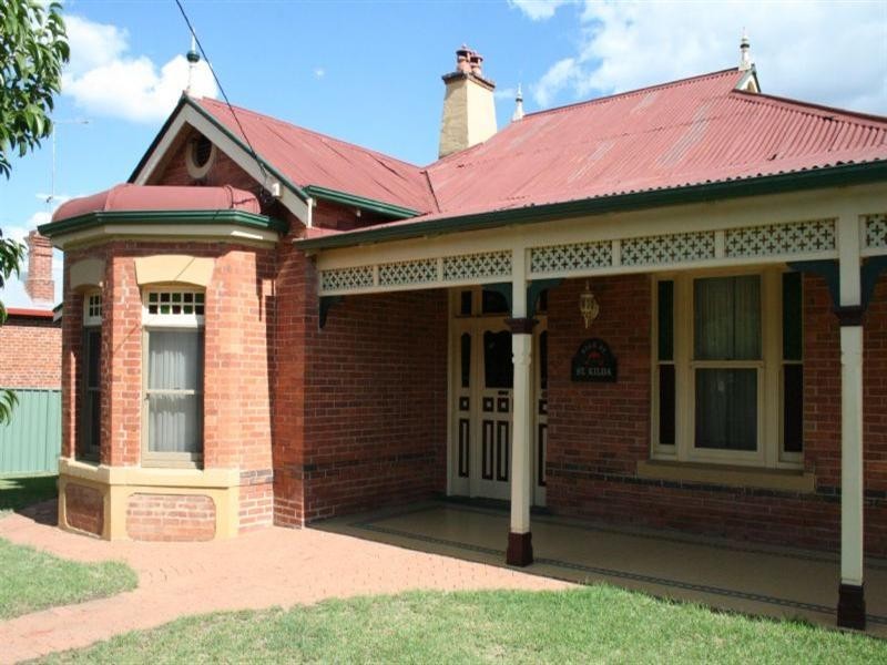 24 High Street, Inverell NSW 2360