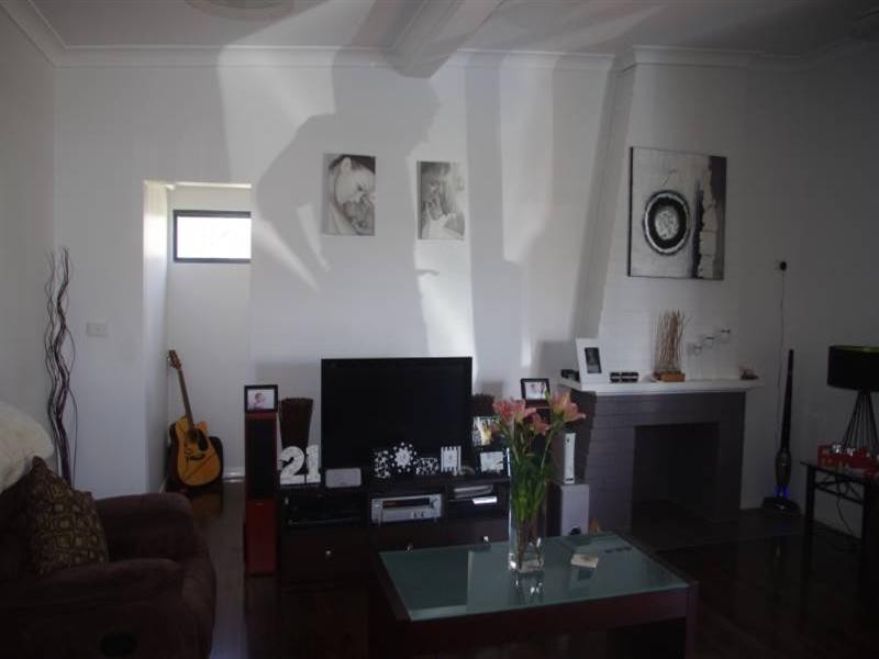 34 Froude Street, Inverell NSW 2360