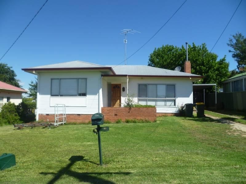 139 Brae Street, Inverell NSW 2360