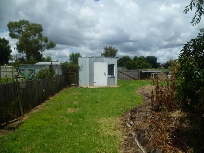 22 Raglan Street, Inverell NSW 2360