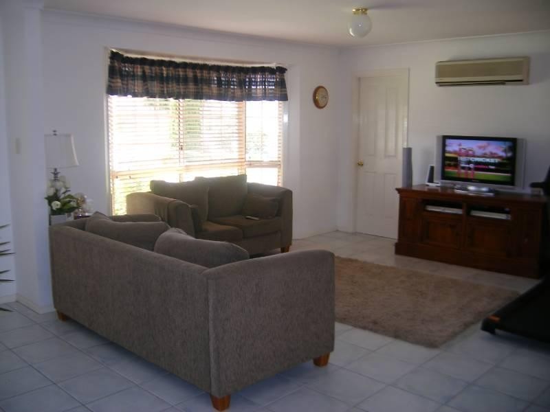 17 Brownleigh Vale Drive, Inverell NSW 2360