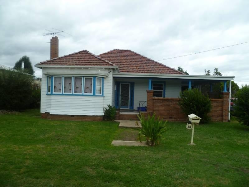45-47 Greaves Street, Inverell NSW 2360