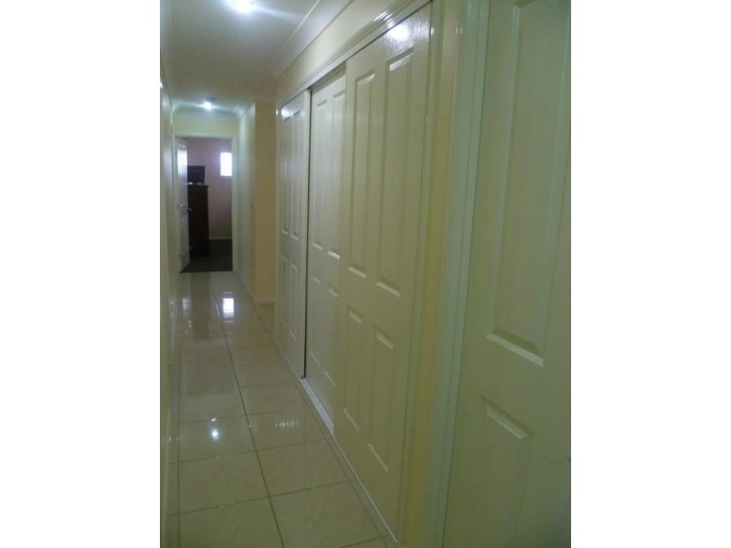 30 Kingfisher Drive, Inverell NSW 2360