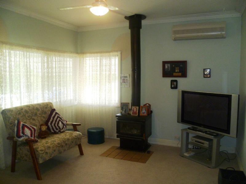 7 Bennett Street, Inverell NSW 2360