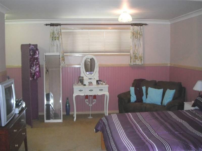 82 Urabatta Street, Inverell NSW 2360