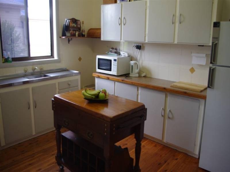 69 Rose Street, Inverell NSW 2360