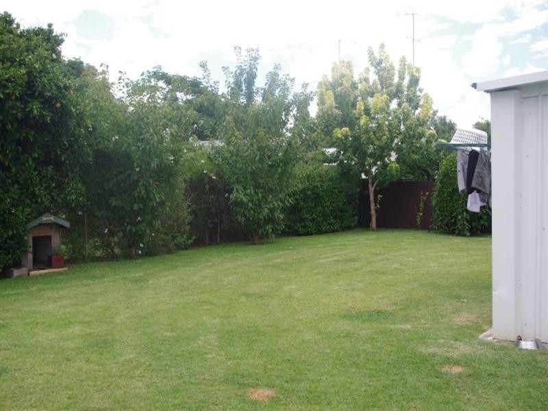 69 Rose Street, Inverell NSW 2360