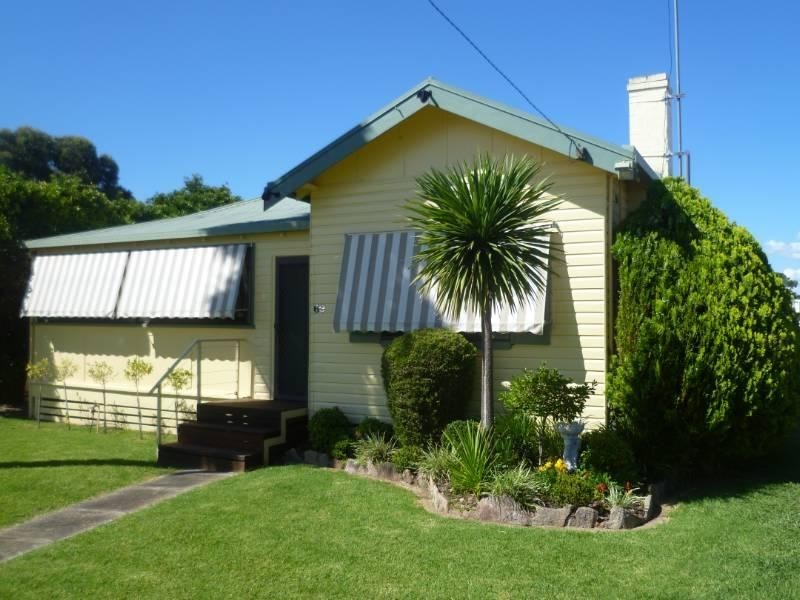 69 Rose Street, Inverell NSW 2360