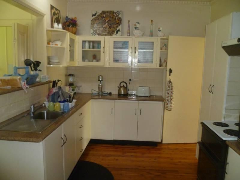 37 King Street, Inverell NSW 2360