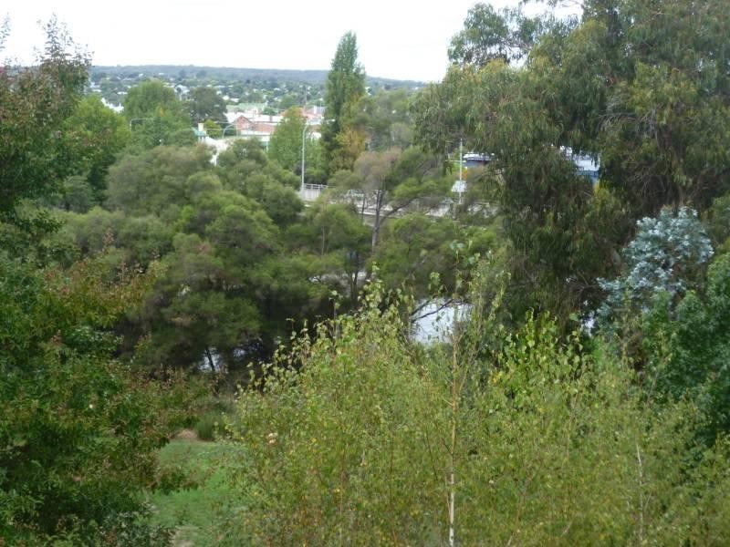 1a Brae Street, Inverell NSW 2360