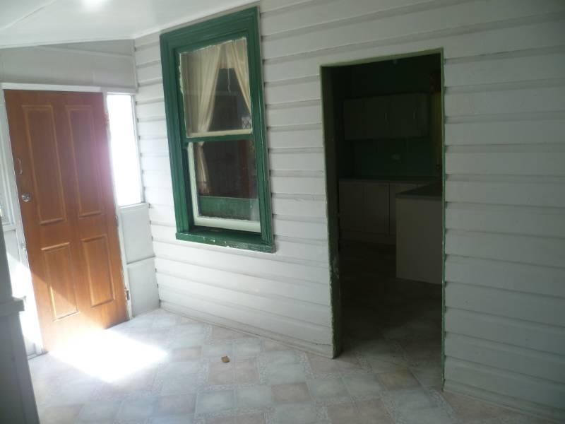 9 Chester Street, Inverell NSW 2360