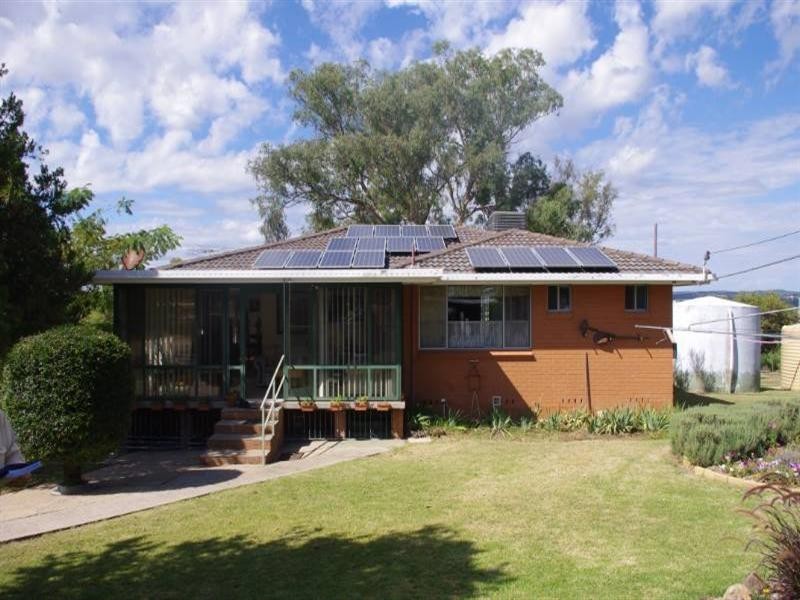 17 Delvyn Drive, Inverell NSW 2360
