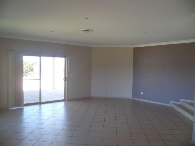 4 Coolibah Drive, Inverell NSW 2360