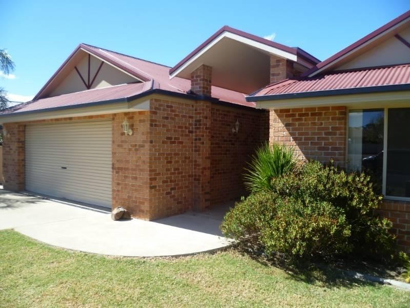 4 Coolibah Drive, Inverell NSW 2360
