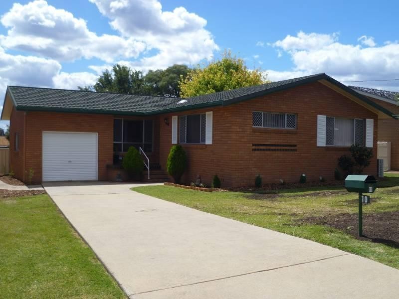 10 Sapphire Street, Inverell NSW 2360
