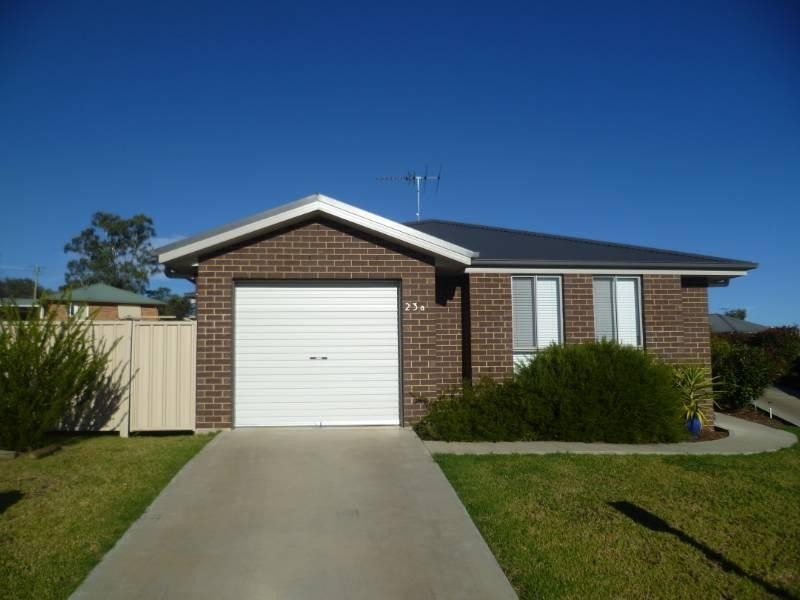 23a Kingfisher Drive, Inverell NSW 2360