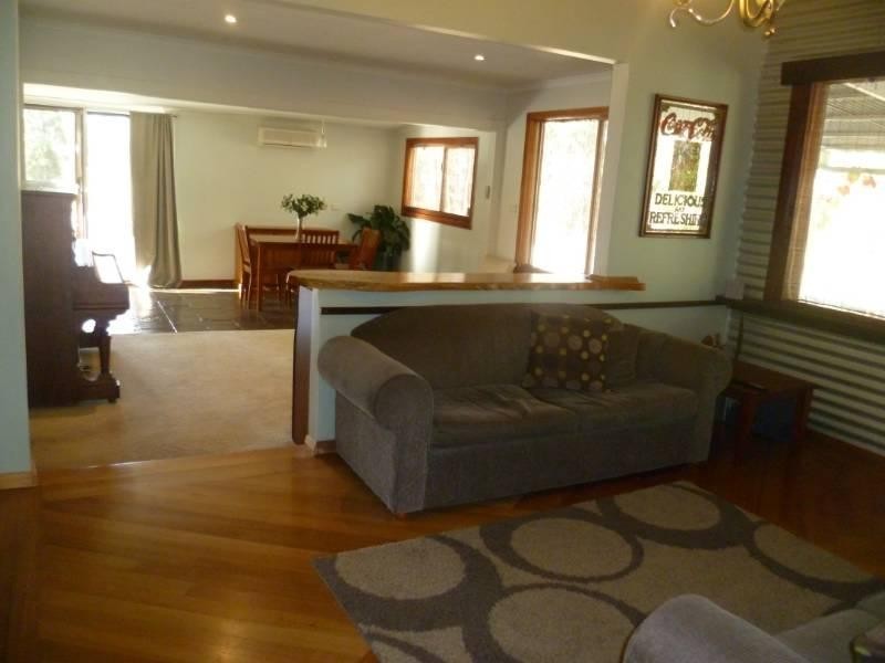 47 Old Stannifer Road, Gilgai NSW 2360