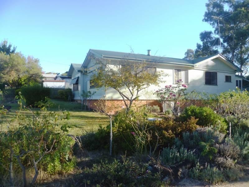 62 Bannockburn Road, Inverell NSW 2360