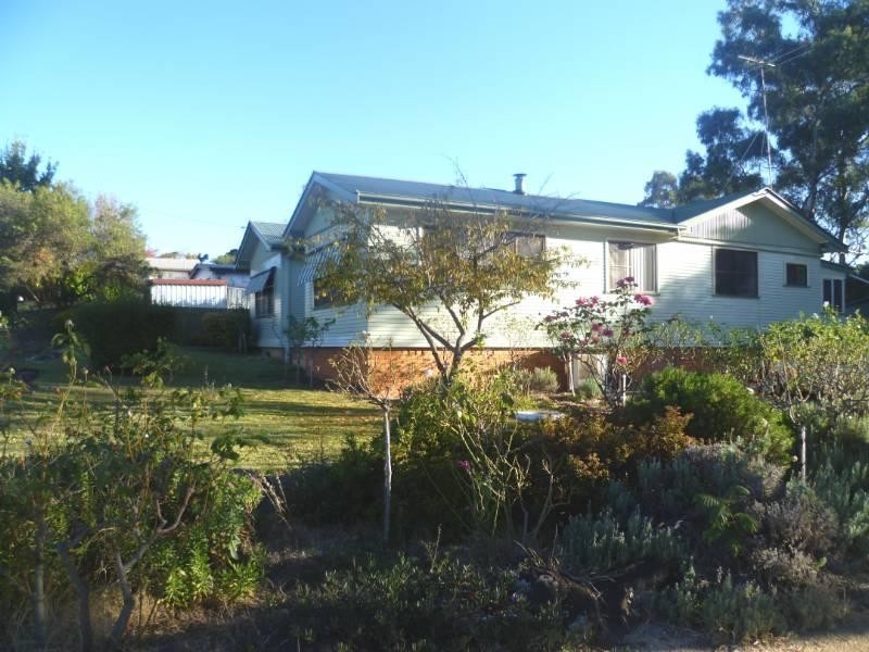 62 Bannockburn Road, Inverell NSW 2360