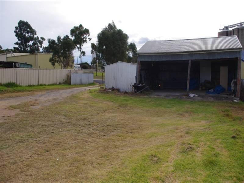 136 Brae Street, Inverell NSW 2360