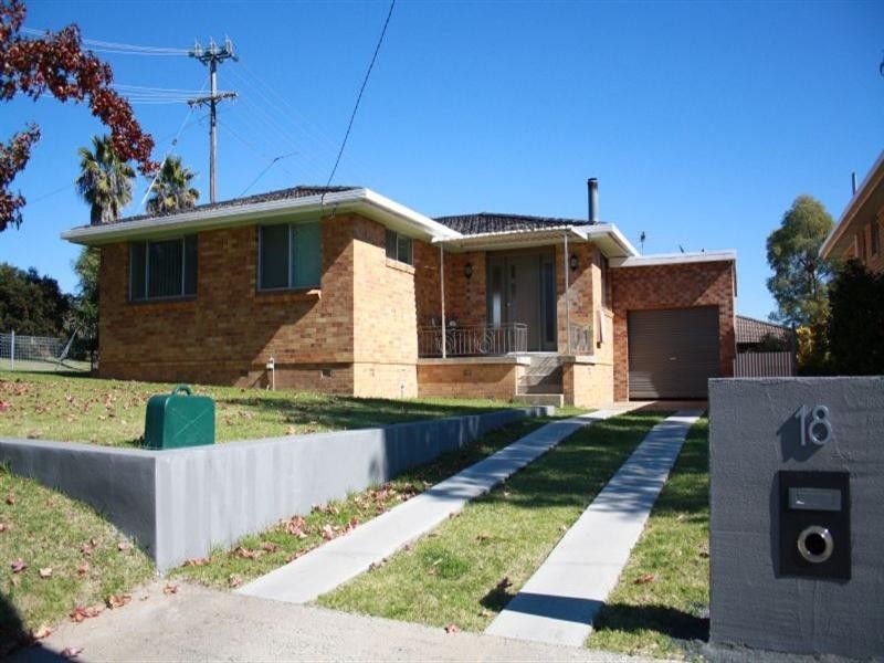 18 Vernon Street, Inverell NSW 2360