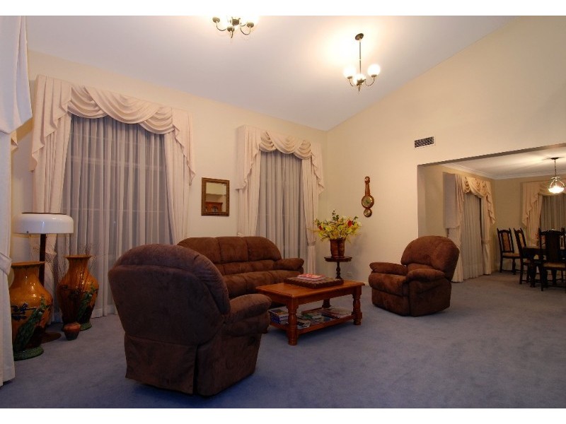 18 Ranelagh Road, Burradoo NSW 2576