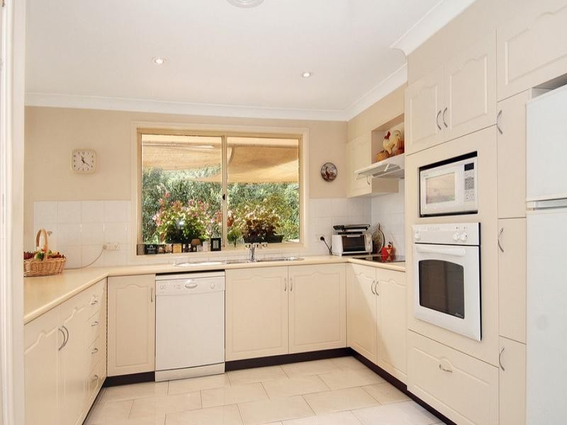 1 Watkins Drive, Moss Vale NSW 2577