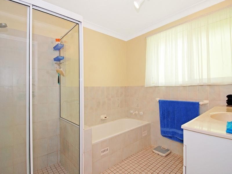 1 Lilac Avenue, East Bowral NSW 2576