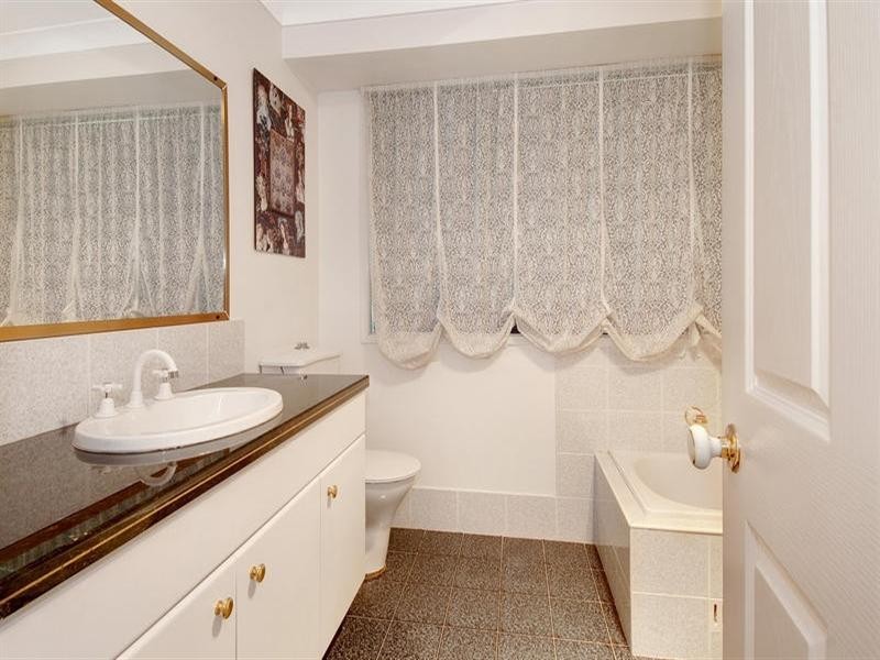 30 Yean Street, Burradoo NSW 2576