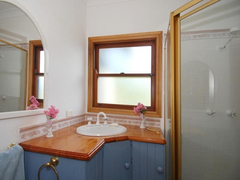 10 Parry Drive, Bowral NSW 2576