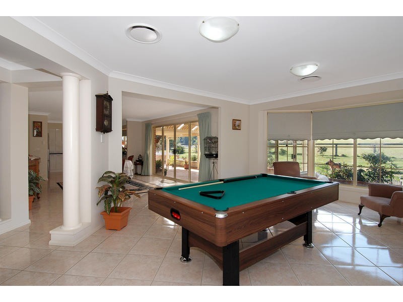 8 Barrengarry Street, Robertson NSW 2577