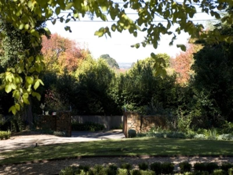 22 Gladstone Road, Bowral NSW 2576