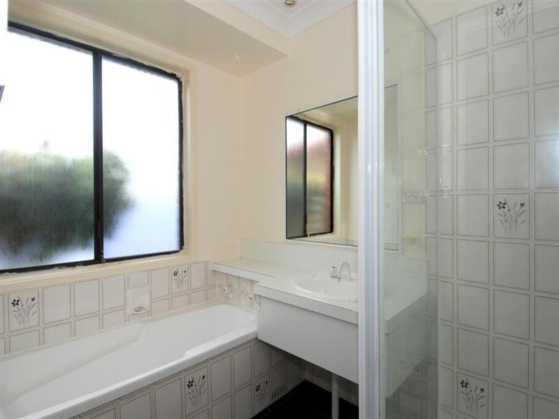 18 Pine Street, Colo Vale NSW 2575