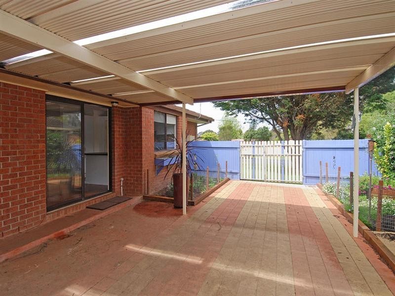 18 Pine Street, Colo Vale NSW 2575