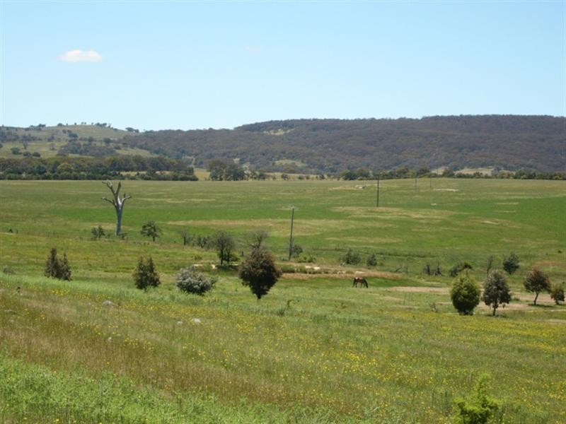 112 Lake George Road, Currawang NSW 2580