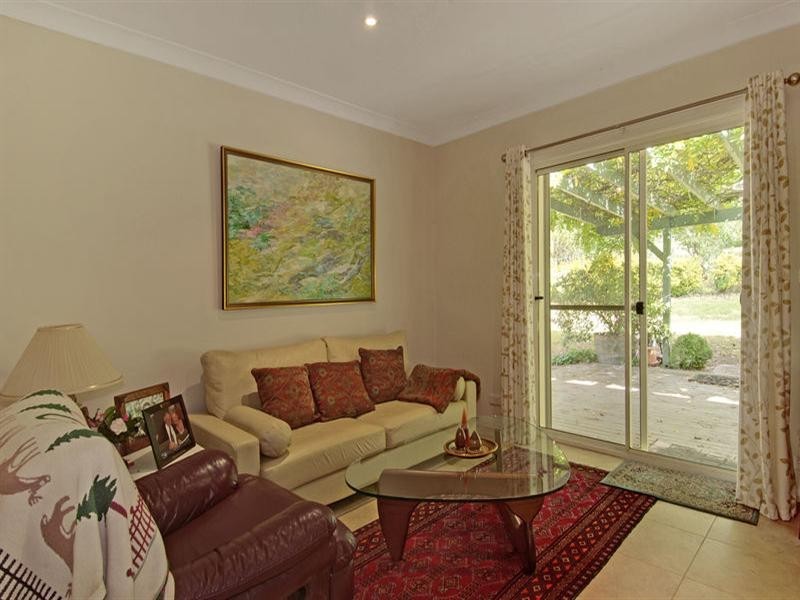 86 Centennial Road, Bowral NSW 2576