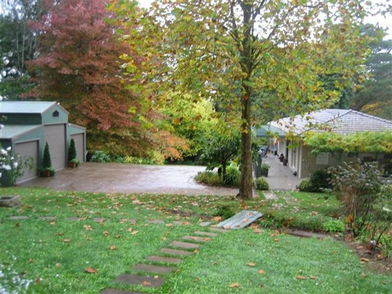 86 Centennial Road, Bowral NSW 2576