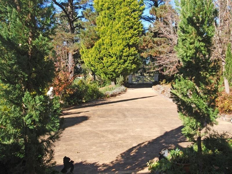 40 Charlotte Street, Burradoo NSW 2576