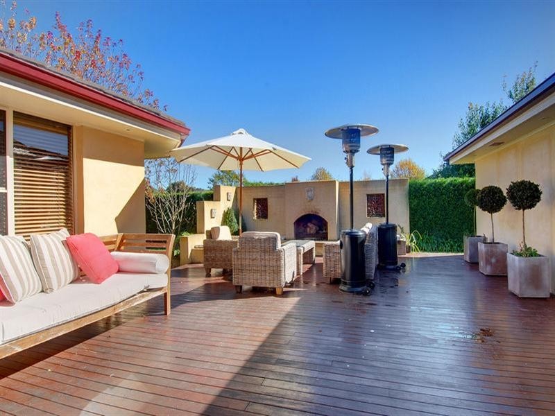 27 Linden Way, Bowral NSW 2576