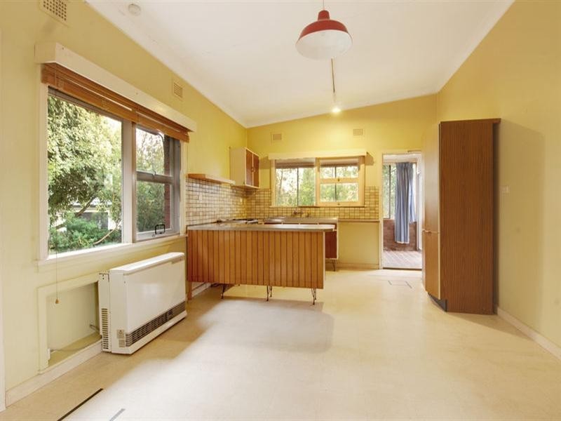 8 Retford Road, Bowral NSW 2576