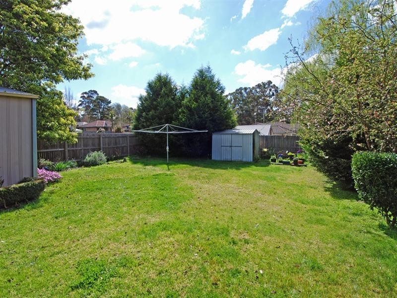 4 Elm Street, Colo Vale NSW 2575