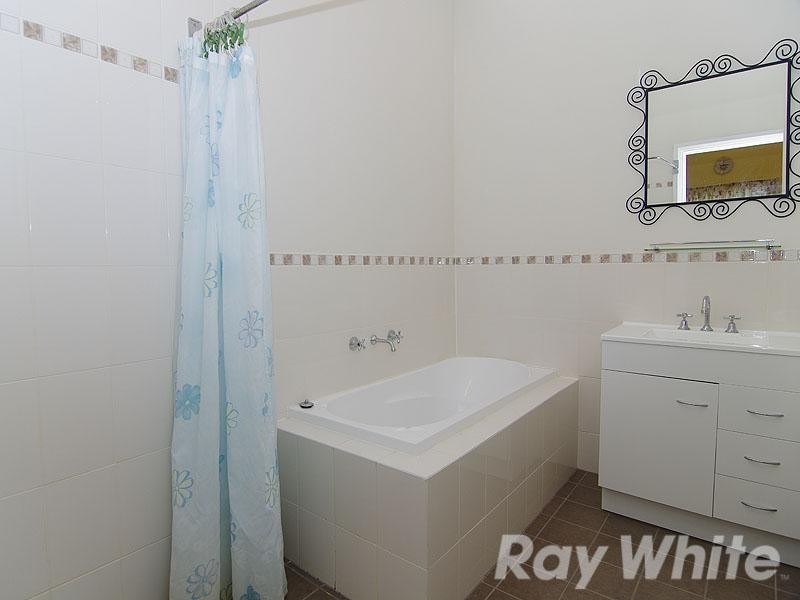 8 Ardrossan Avenue, Belair SA 5052