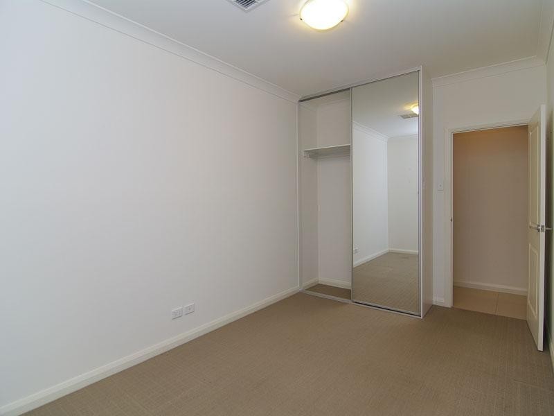 6 Fetlar Avenue, Marion SA 5043